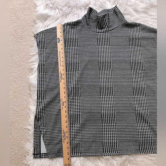 Jones New York Houndstooth Pullover - Picture 11 of 11
